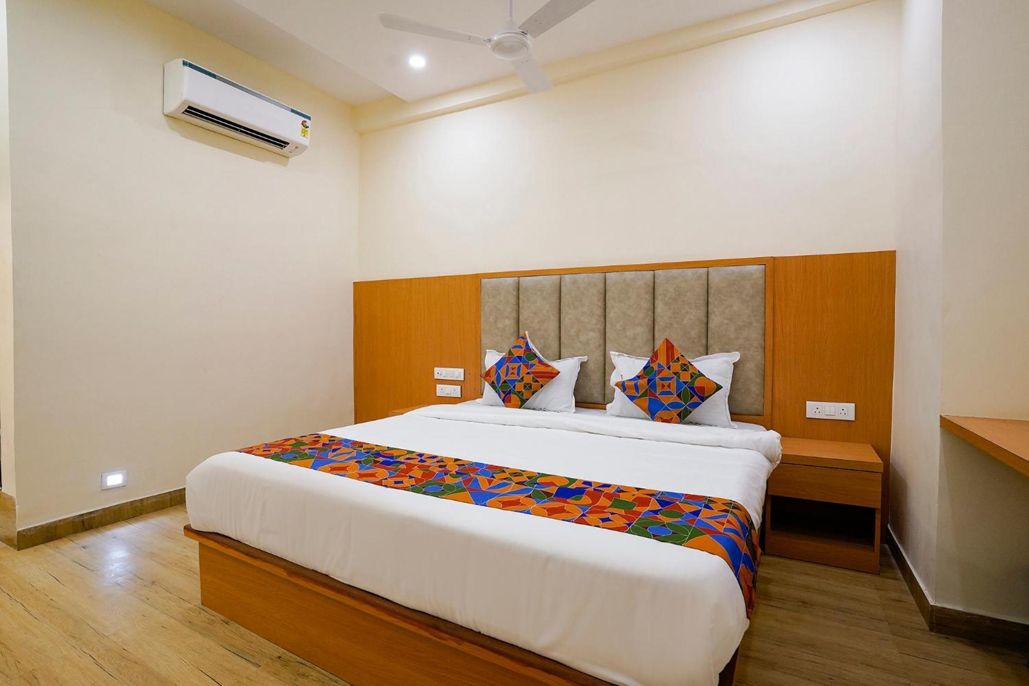 Fabhotel 7 Square - Nr Bkc Mumbai  Buitenkant foto